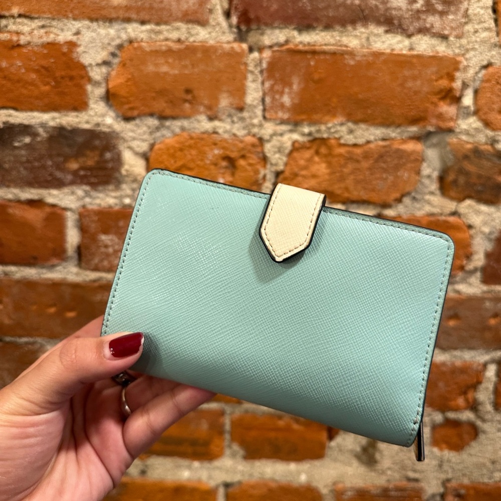 Kate Spade Wallet - Picture 3 of 6